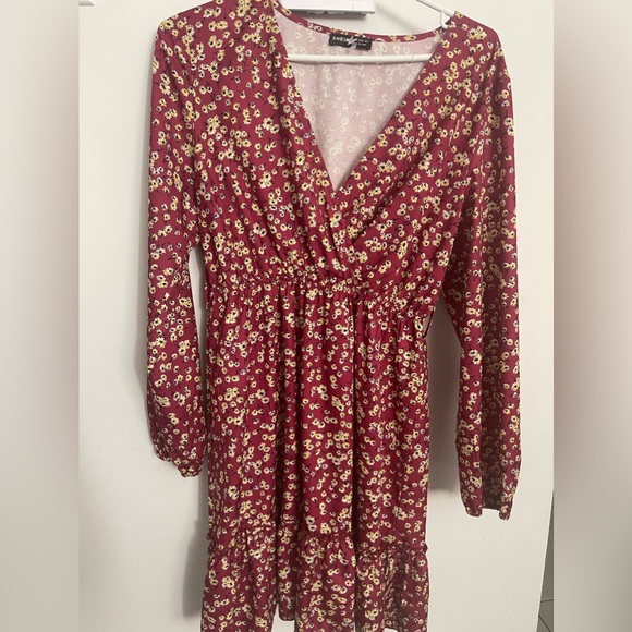 Dress - Picture 2 of 3